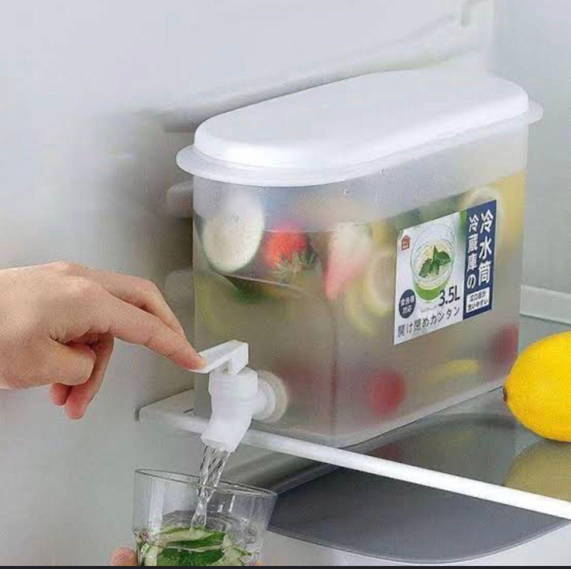 Juice Container Dispenser