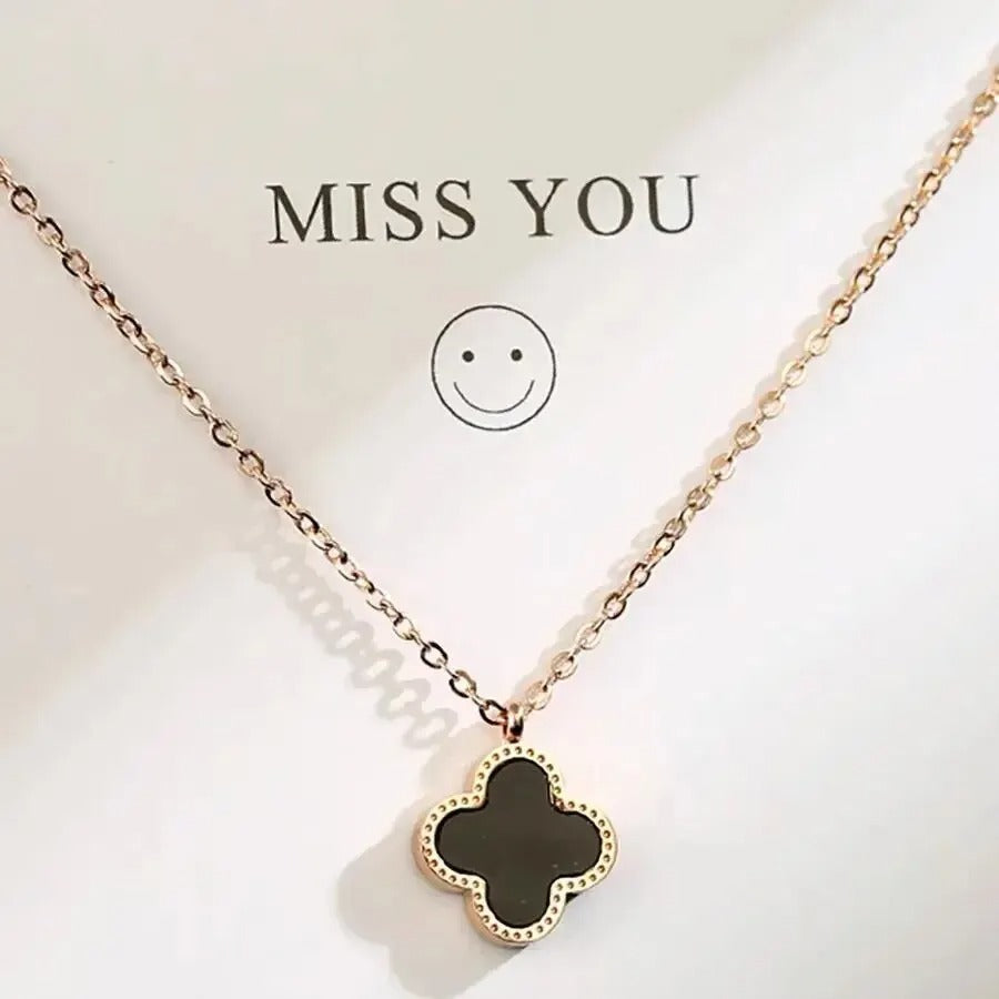 Four-Leaf Clover Necklace Set